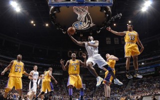 【海星体育官网】西超杯半决赛巅峰对决，传控艺术与铁血防反的激情碰撞