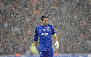 海星体育app下载-2-1绝杀掀热潮！U23亚洲杯首战告捷引爆八强争夺，中国队11日晚强势冲击首胜