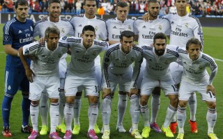 海星体育网址：29岁中场数据平淡仅贡献1球1助，却引曼联与维拉竞逐，洛夫图斯-奇克成转会市场焦点