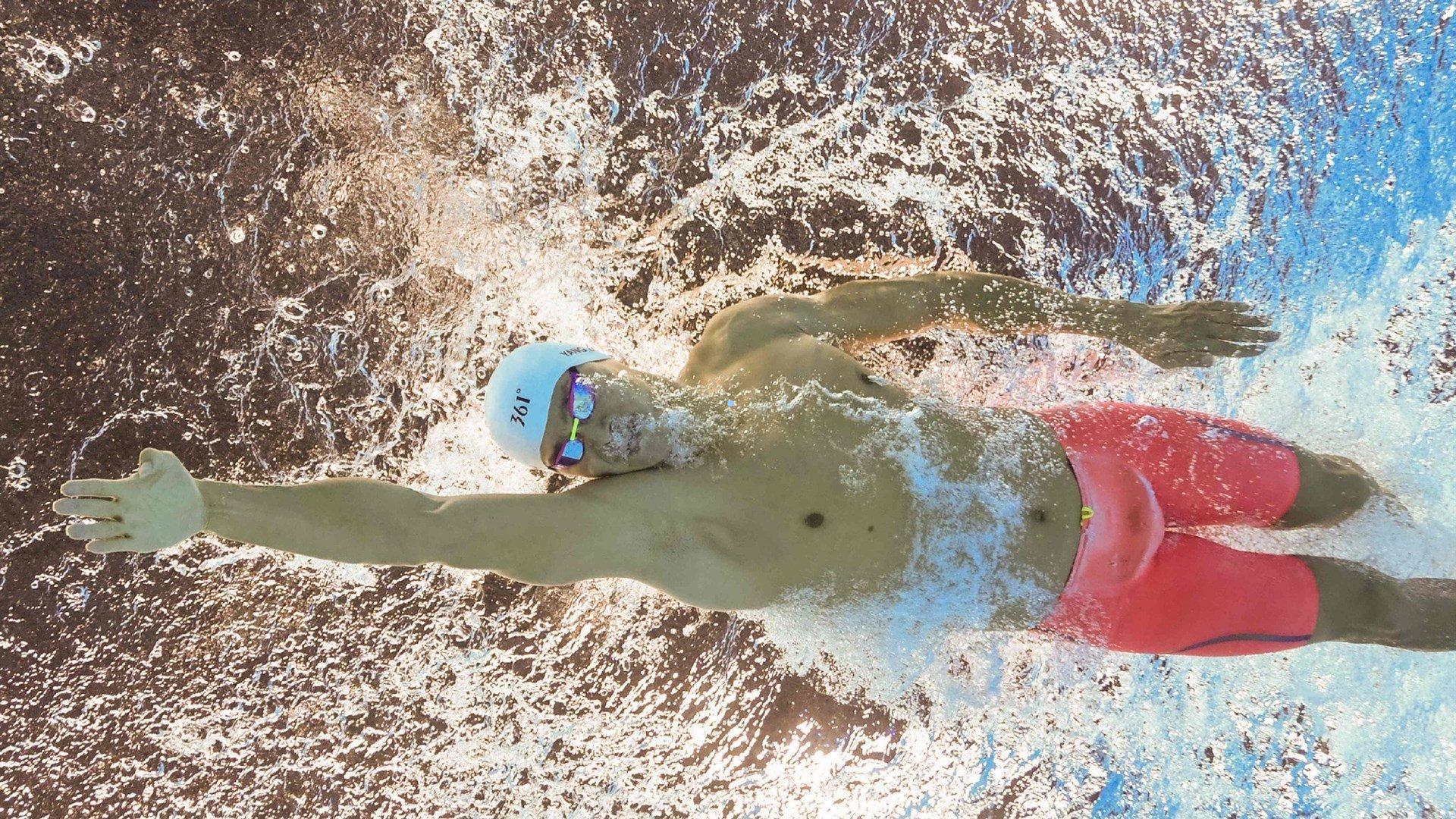 海星体育|2025赛季首秀，新晋首发中锋主宰内线，助猛龙队上演惊天逆转-第2张图片-海星体育-全球体育赛事直播与实时比分平台